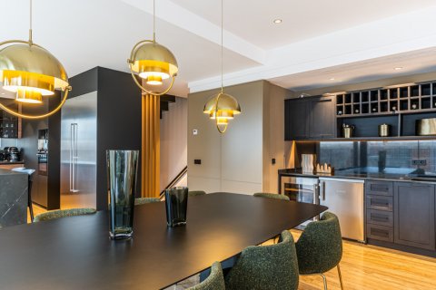 Casa in vendita Madrid, Spagna 7 camere da letto, 362 mq. N° 107668 - foto 8