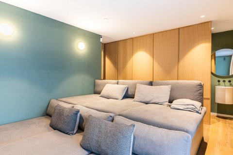 Casa in vendita Madrid, Spagna 7 camere da letto, 362 mq. N° 107668 - foto 17