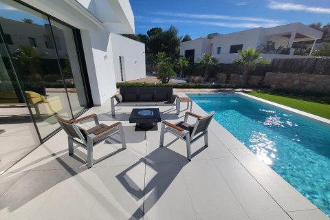 Villa for sale in Pinar De Campoverde, Alicante, Spain 4 bedrooms, 336 sq.m. No. 146015 - photo 9