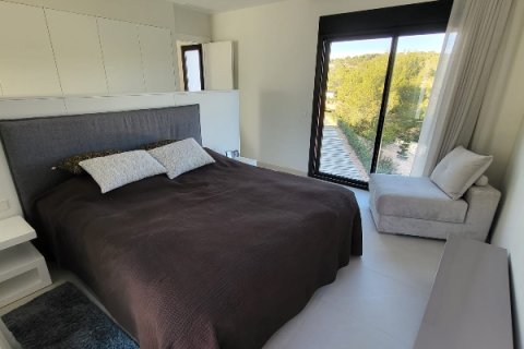 Villa for sale in Pinar De Campoverde, Alicante, Spain 4 bedrooms, 336 sq.m. No. 146015 - photo 2