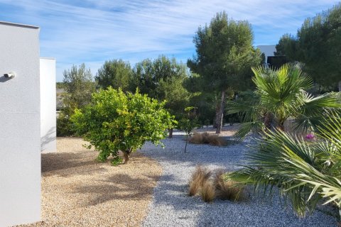 Villa for sale in Pinar De Campoverde, Alicante, Spain 4 bedrooms, 336 sq.m. No. 146015 - photo 7
