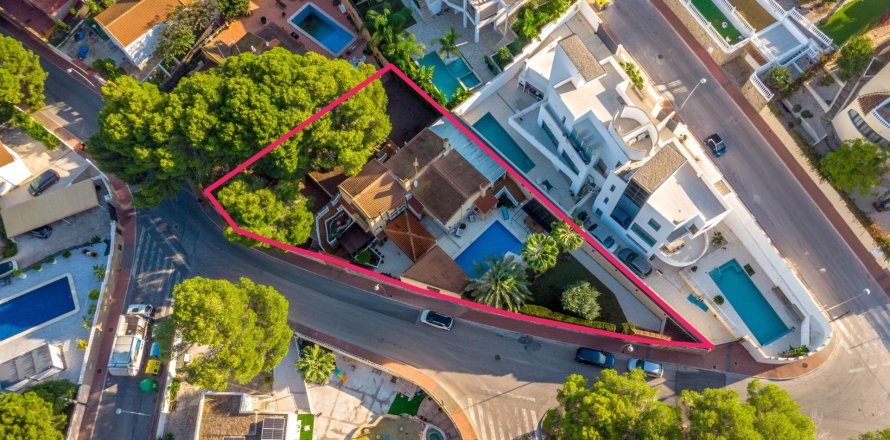 Villa à Los Balcones, Alicante, Espagne 3 chambres, 257 m2 No. 141475