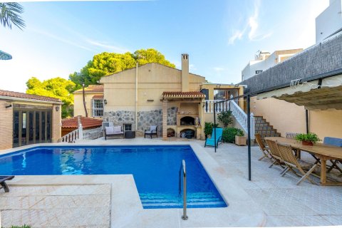 Villa à vendre à Los Balcones, Alicante, Espagne, 3 chambres, 257 m2 No. 141475 - photo 30