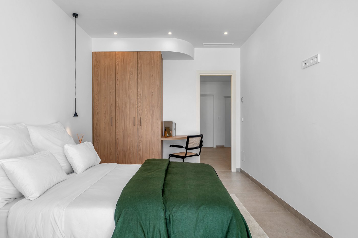 Villa a Alicante, Spagna 4 camere da letto, 345 mq. N° 173514