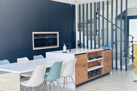 Продажа виллы в Аликанте, Испания 4 спальни, 251м2 №154799 - фото 18