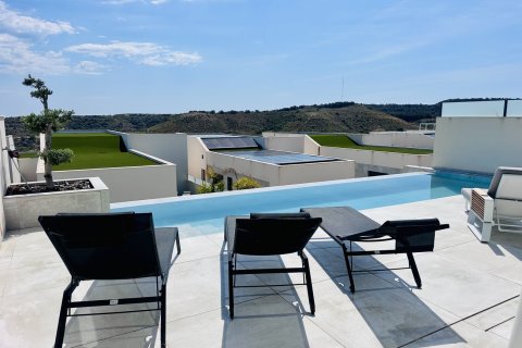 Villa i Alicante, Spanien 4 sovrum, 251 kvm. Nr. 154799