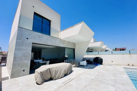 Продажа виллы в Аликанте, Испания 4 спальни, 251м2 №154799 - фото 21