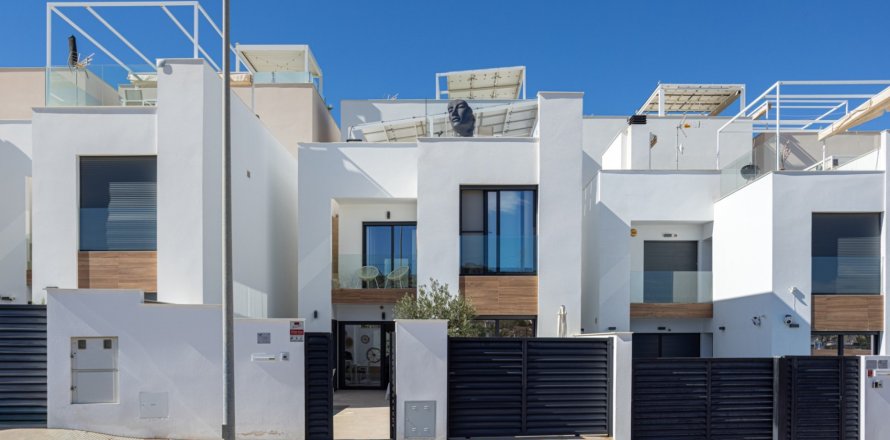 Kaupunkipientalo Benijofar, Alicante, Espanja 3 makuuhuonetta, 127 m2 No. 154798