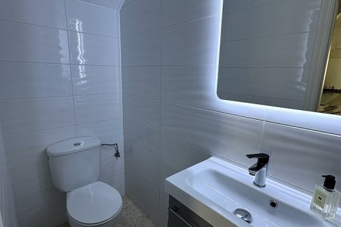 Kaupunkipientalo myytävänä La Zenia, Alicante, Espanja, 2 makuuhuonetta, 86 m2 No. 154800 - kuva 14