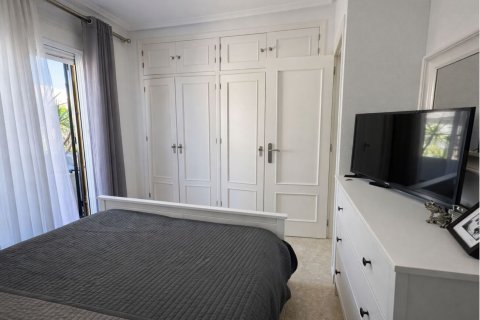 Kaupunkipientalo myytävänä La Zenia, Alicante, Espanja, 2 makuuhuonetta, 86 m2 No. 154800 - kuva 17