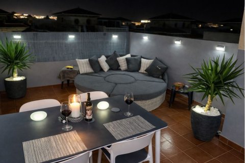 Kaupunkipientalo myytävänä La Zenia, Alicante, Espanja, 2 makuuhuonetta, 86 m2 No. 154800 - kuva 24