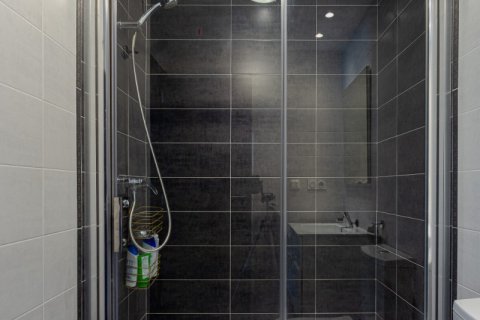 Продажа квартиры в Аликанте, Испания 2 спальни, 75м2 №154794 - фото 14