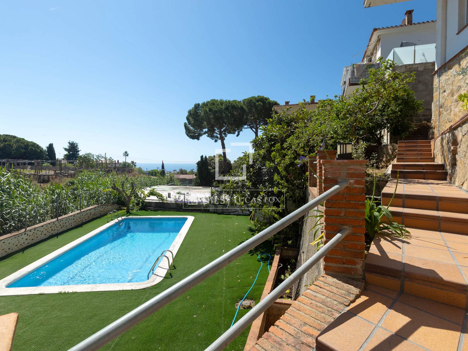 Villa a Cabrils, Barcelona, Spagna 4 camere da letto, 226 mq. N° 192575