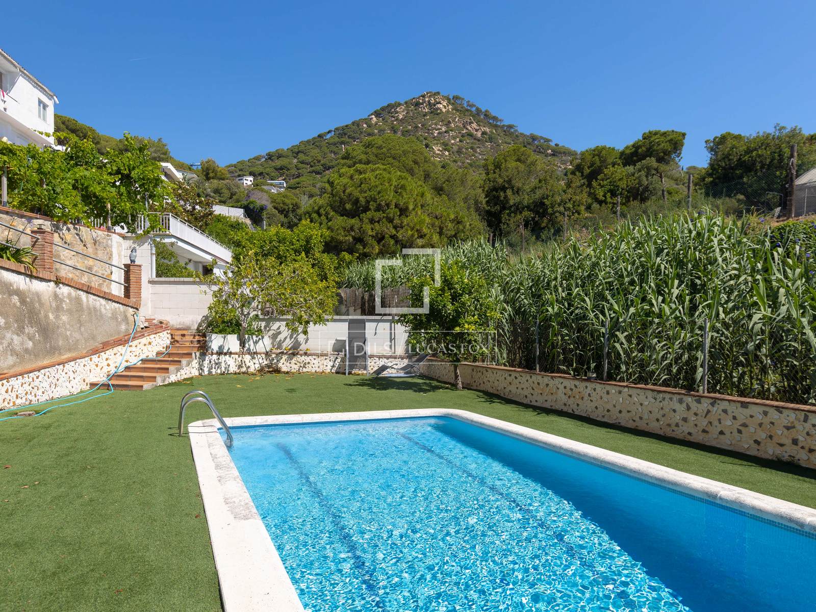 Villa a Cabrils, Barcelona, Spagna 4 camere da letto, 226 mq. N° 192575