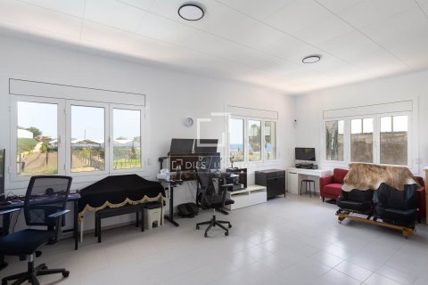 Villa en venta en Cabrils, Barcelona, España 4 dormitorios, 226 m2 No. 192575 - foto 13