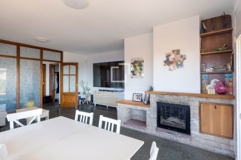 Villa en venta en Cabrils, Barcelona, España 4 dormitorios, 226 m2 No. 192575 - foto 14
