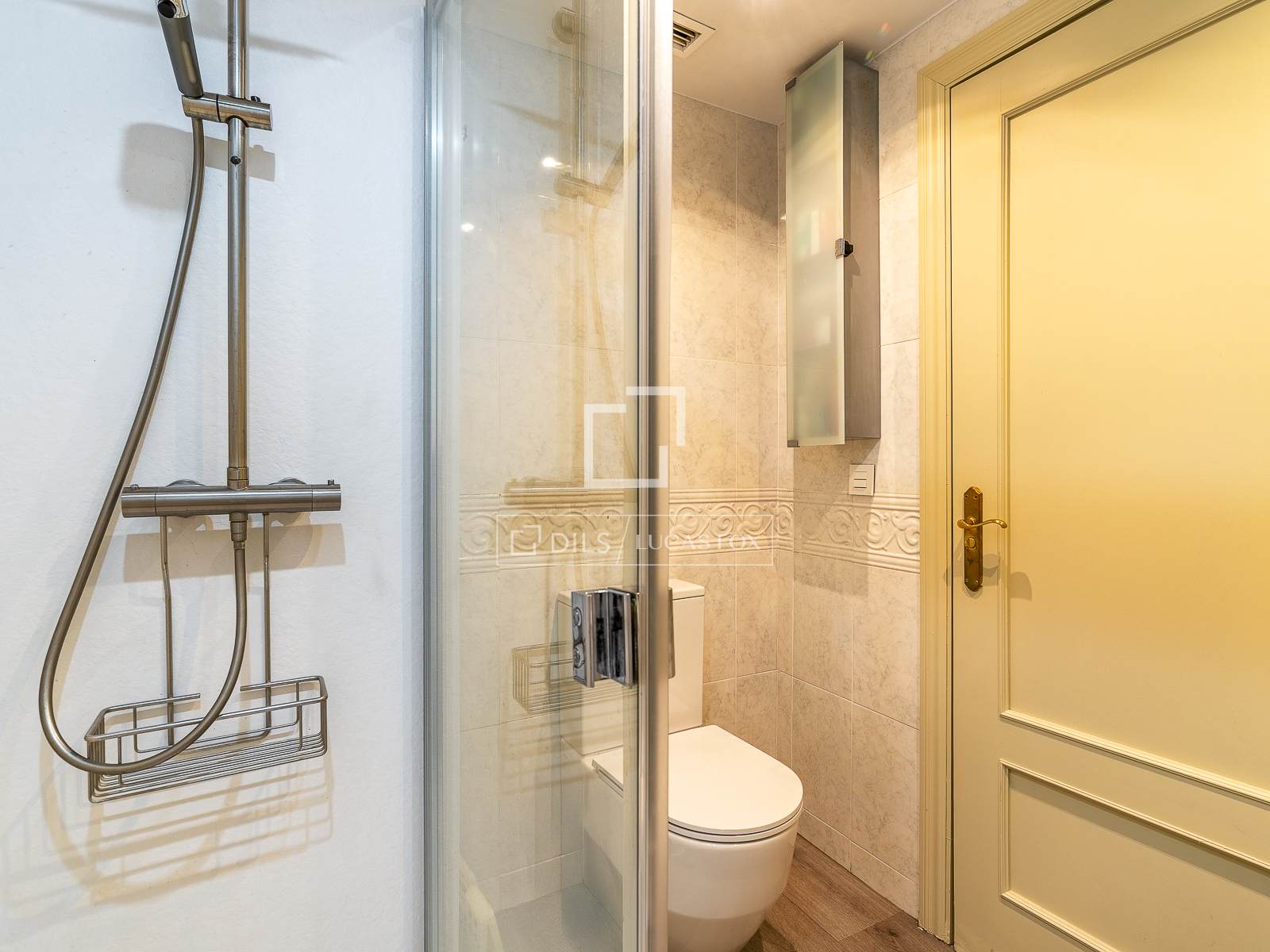 Wohnung in Barcelona, Spanien 3 Schlafzimmer, 141 m2 Nr. 192574