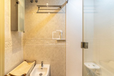 Apartamento en venta en Barcelona, España 3 dormitorios, 141 m2 No. 192574 - foto 28