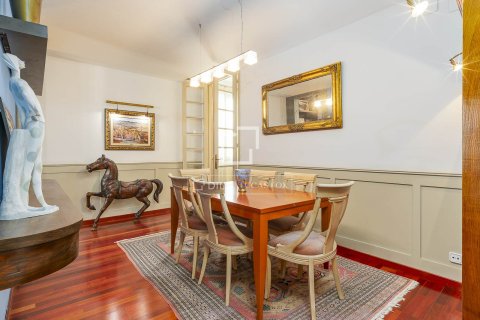 Apartamento en venta en Barcelona, España 3 dormitorios, 141 m2 No. 192574 - foto 25