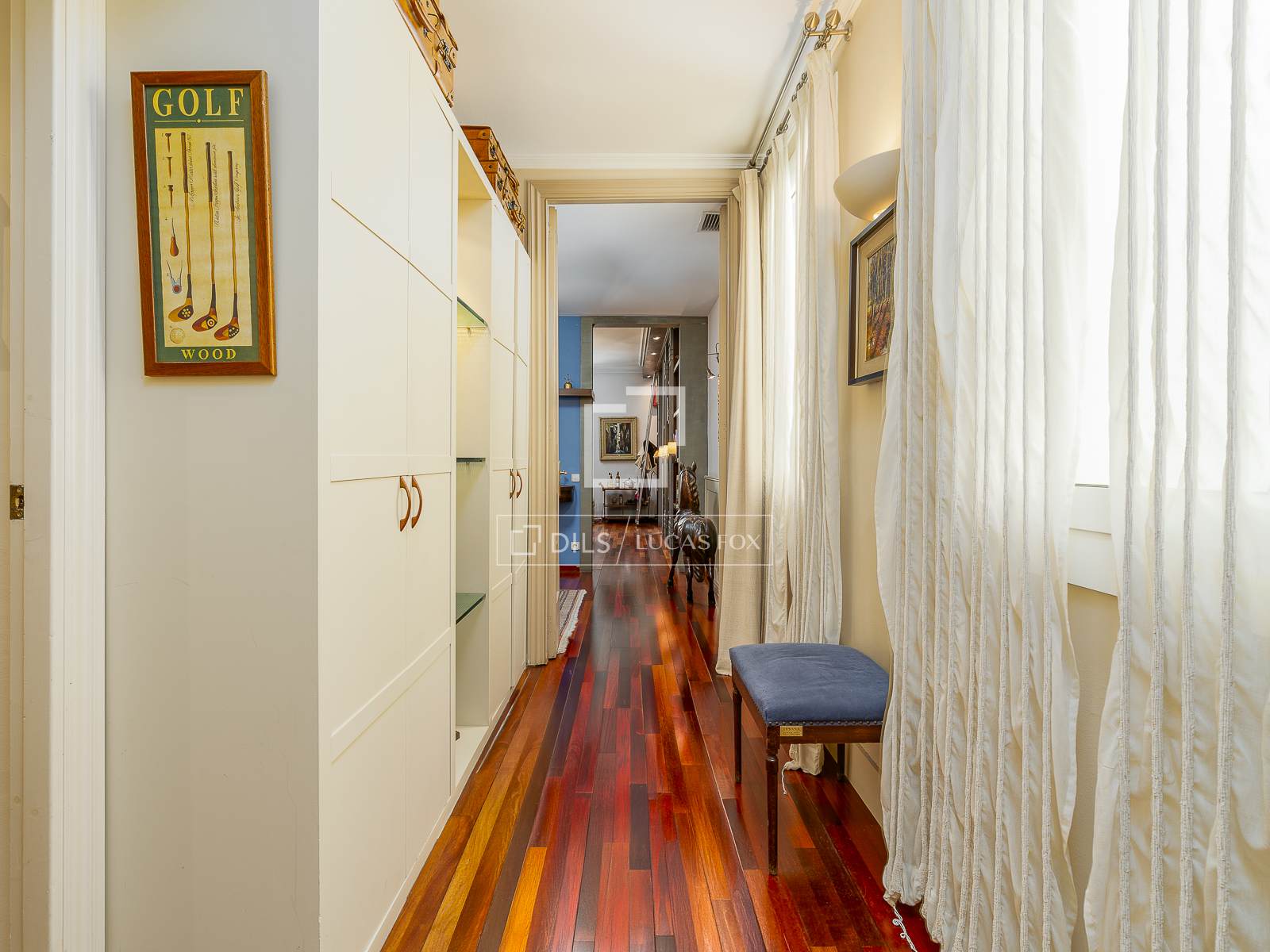 Wohnung in Barcelona, Spanien 3 Schlafzimmer, 141 m2 Nr. 192574