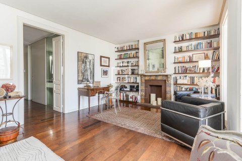 Apartamento en venta en Barcelona, España 3 dormitorios, 168 m2 No. 192576 - foto 8