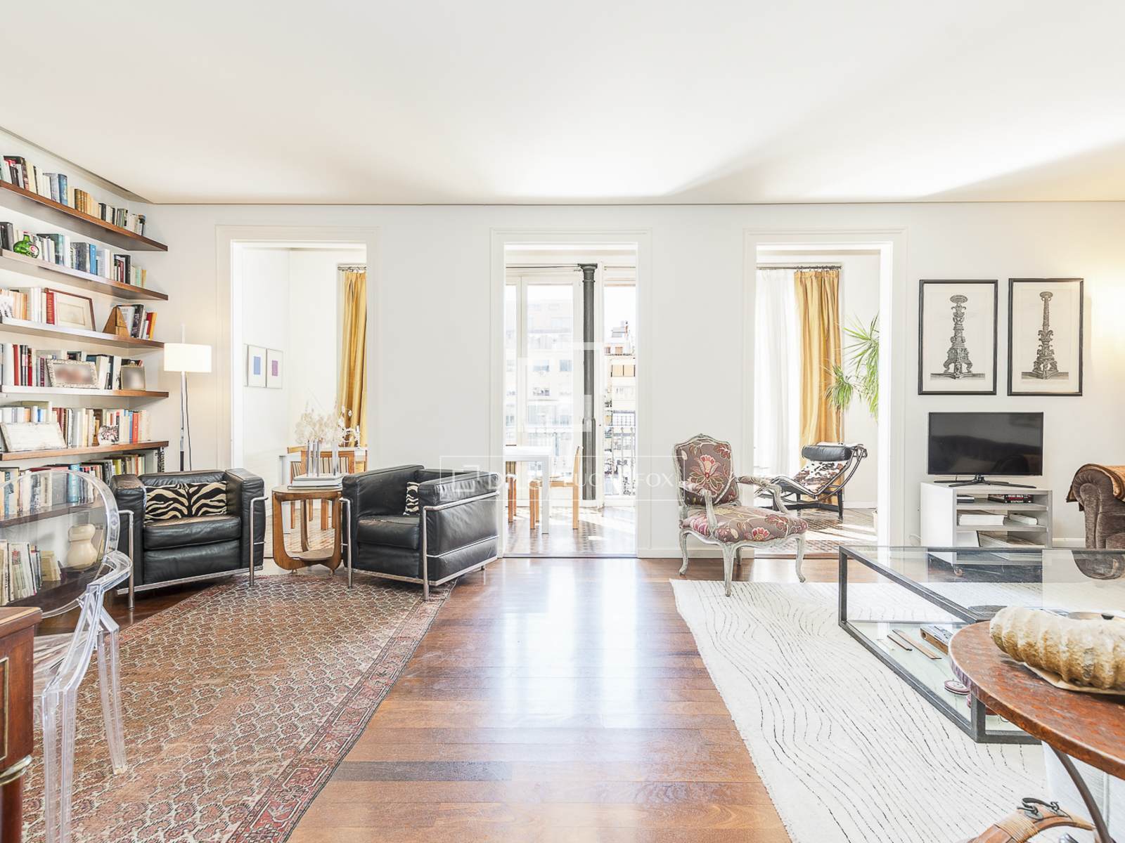 Huoneisto Barcelona, Espanja 3 makuuhuonetta, 168 m2 No. 192576