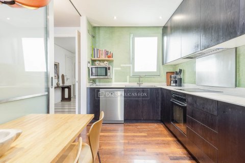 Apartamento en venta en Barcelona, España 3 dormitorios, 168 m2 No. 192576 - foto 17