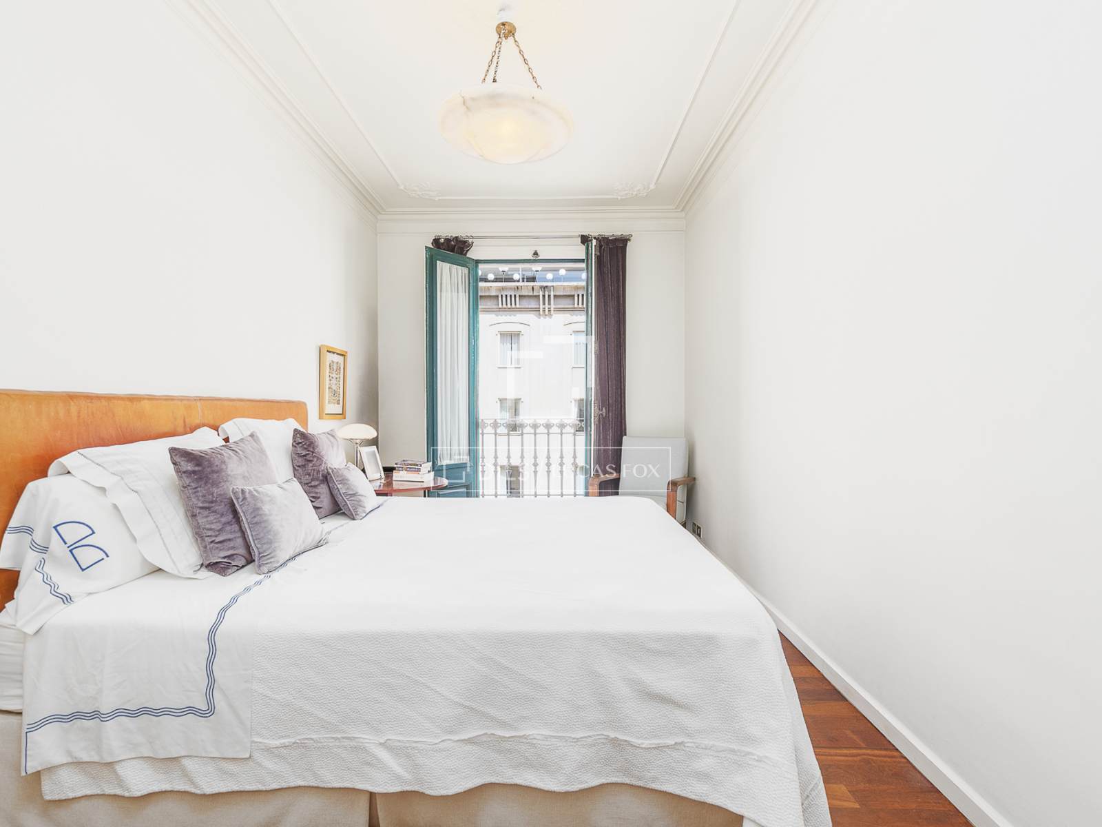 Huoneisto Barcelona, Espanja 3 makuuhuonetta, 168 m2 No. 192576