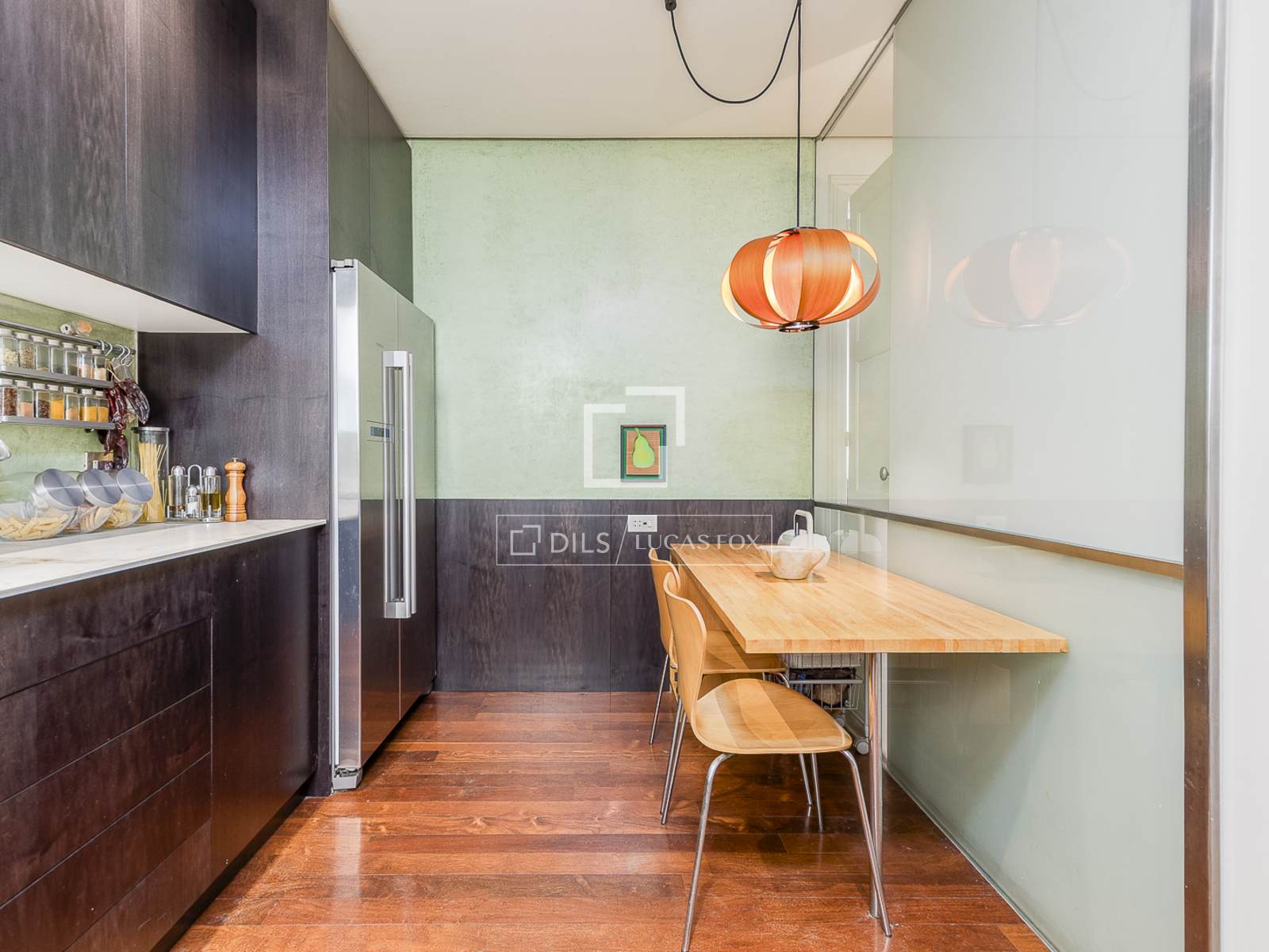 Huoneisto Barcelona, Espanja 3 makuuhuonetta, 168 m2 No. 192576