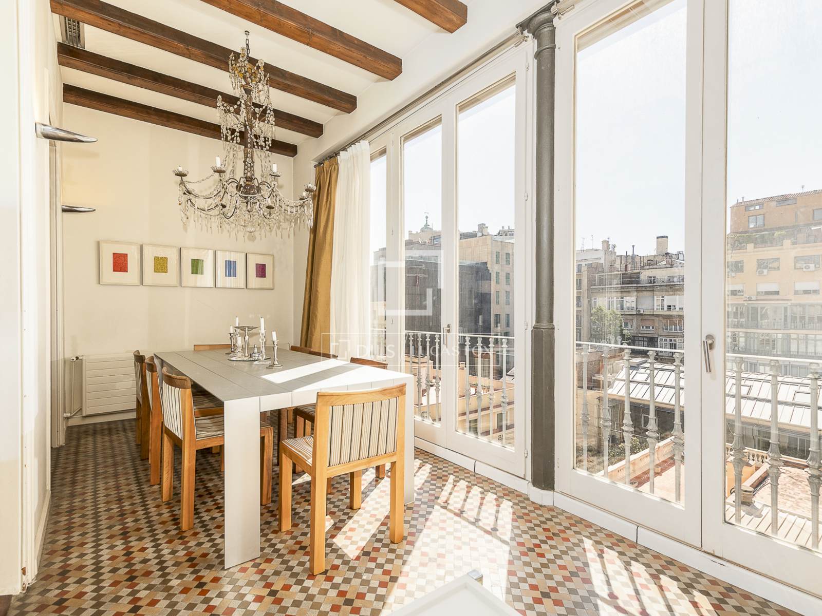 Huoneisto Barcelona, Espanja 3 makuuhuonetta, 168 m2 No. 192576