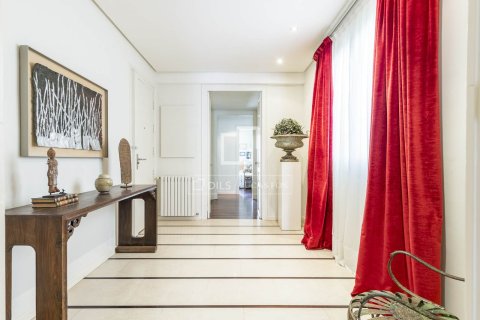 Apartamento en venta en Barcelona, España 3 dormitorios, 168 m2 No. 192576 - foto 23