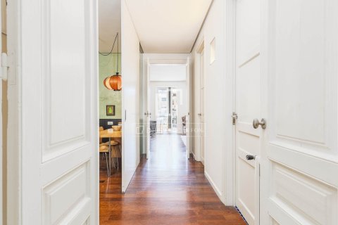 Apartamento en venta en Barcelona, España 3 dormitorios, 168 m2 No. 192576 - foto 13
