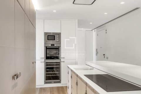 Ático en venta en Barcelona, España 2 dormitorios, 91 m2 No. 192580 - foto 14