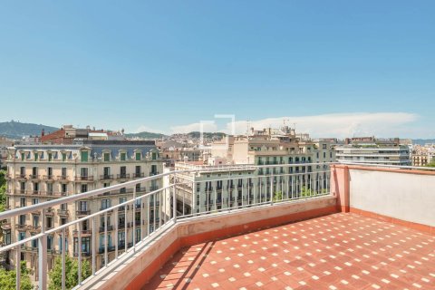 Ático en venta en Barcelona, España 2 dormitorios, 91 m2 No. 192580 - foto 6