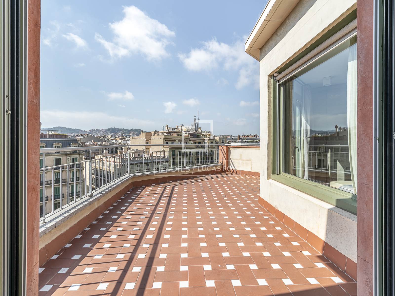 Penthäuser in Barcelona, Spanien 2 Schlafzimmer, 91 m2 Nr. 192580