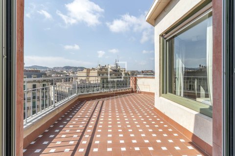 Ático en venta en Barcelona, España 2 dormitorios, 91 m2 No. 192580 - foto 29