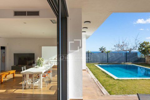 Huvila myytävänä Premia De Dalt, Barcelona, Espanja, 6 makuuhuonetta, 382 m2 No. 160814 - kuva 12