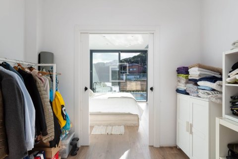 Huvila myytävänä Premia De Dalt, Barcelona, Espanja, 6 makuuhuonetta, 382 m2 No. 160814 - kuva 25