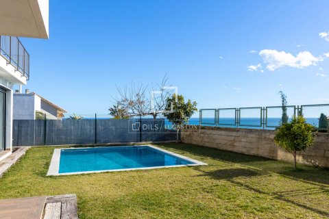 Huvila myytävänä Premia De Dalt, Barcelona, Espanja, 6 makuuhuonetta, 382 m2 No. 160814 - kuva 6