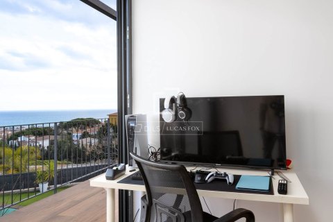 Huvila myytävänä Premia De Dalt, Barcelona, Espanja, 6 makuuhuonetta, 382 m2 No. 160814 - kuva 28