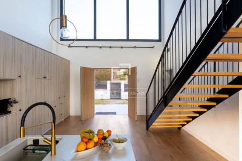 Huvila myytävänä Premia De Dalt, Barcelona, Espanja, 6 makuuhuonetta, 382 m2 No. 160814 - kuva 17