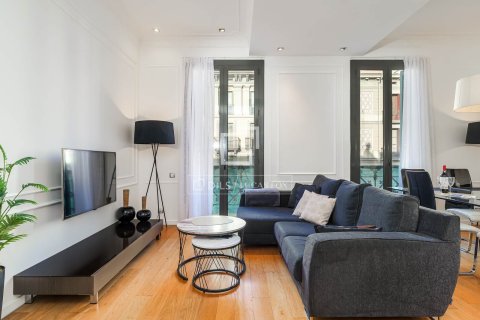 Apartment à vendre à Barcelona, Espagne, 2 chambres, 82 m2 No. 160813 - photo 2
