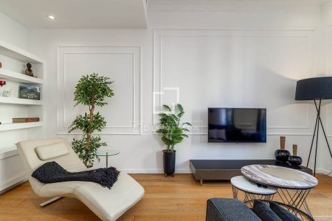 Apartment à vendre à Barcelona, Espagne, 2 chambres, 82 m2 No. 160813 - photo 3