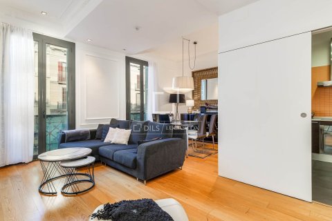 Apartment à vendre à Barcelona, Espagne, 2 chambres, 82 m2 No. 160813 - photo 9