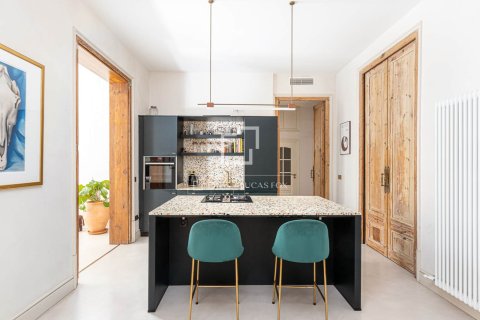 Apartament w Barcelona, Hiszpania 3 sypialnie, 178 mkw. nr 160811 – zdjęcie 5