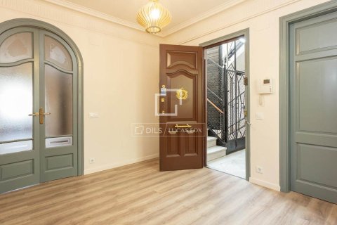 Apartment à vendre à Barcelona, Espagne, 4 chambres, 137 m2 No. 160816 - photo 23