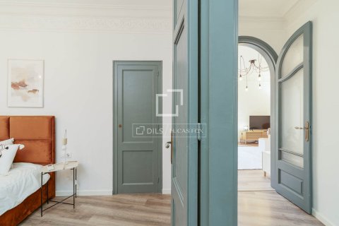 Apartment à vendre à Barcelona, Espagne, 4 chambres, 137 m2 No. 160816 - photo 28