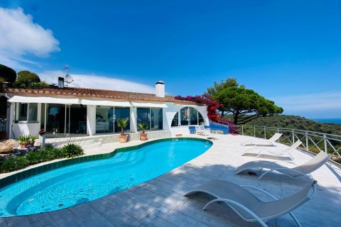 House for sale Tossa de Mar, Girona, Spain 5 bedrooms, 351 sq.m. No. 73104 - photo 8