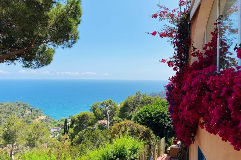 House for sale Tossa de Mar, Girona, Spain 5 bedrooms, 351 sq.m. No. 73104 - photo 16