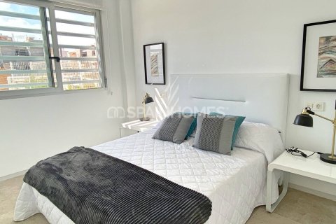 Wohnung zum Verkauf in Torrevieja, Alicante, Spanien 2 Schlafzimmer, 63 m2 Nr. 168683 - Foto 13